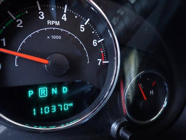 Used 2018 Jeep Wrangler Unlimited Sahara w/ Connectivity Group AWD/4WD image 23