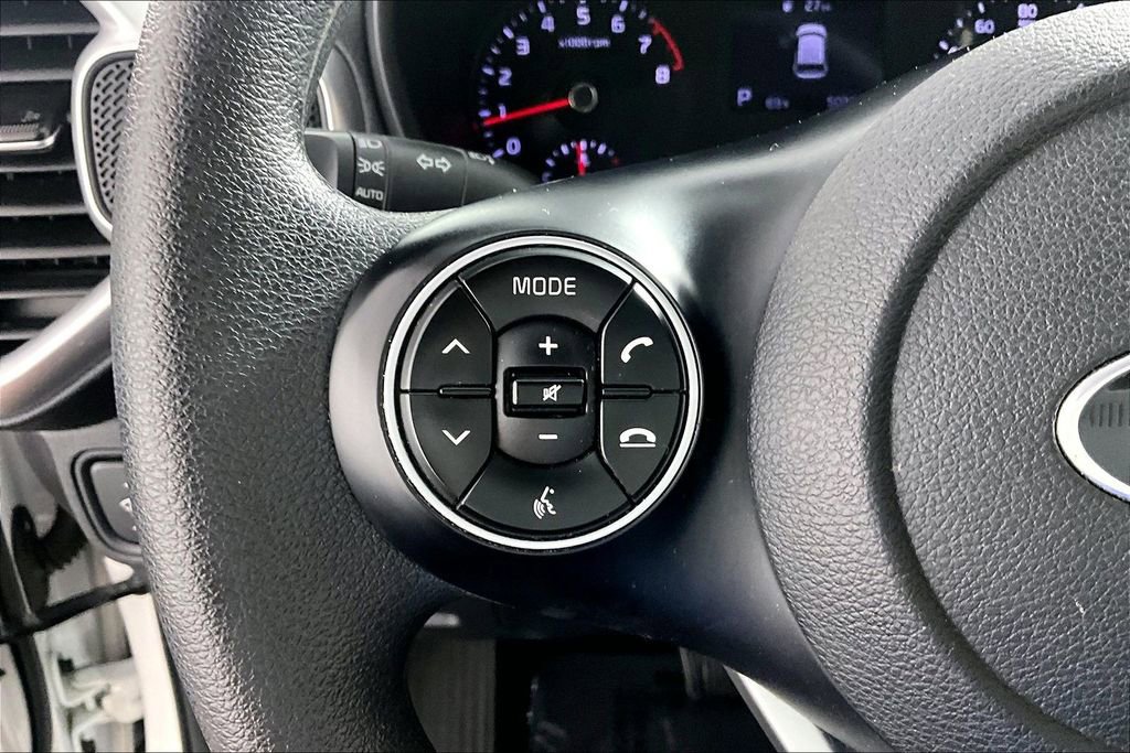 Used 2020 Kia Soul S FWD image 18