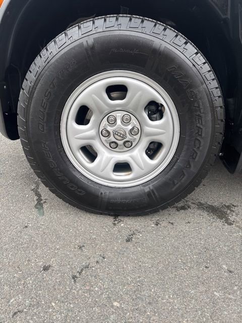 Used 2022 Nissan Frontier S w/ Technology Package image 13