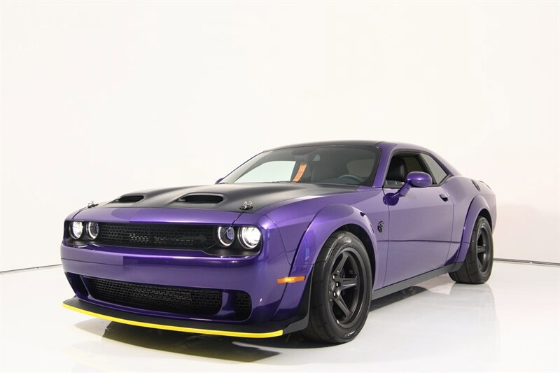 Used 2023 Dodge Challenger SRT Super Stock RWD image 4