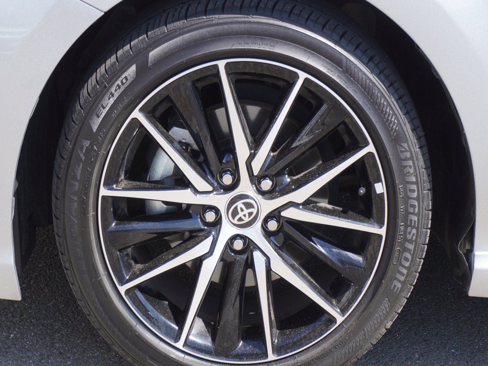 Used 2024 Toyota Camry SE FWD image 7