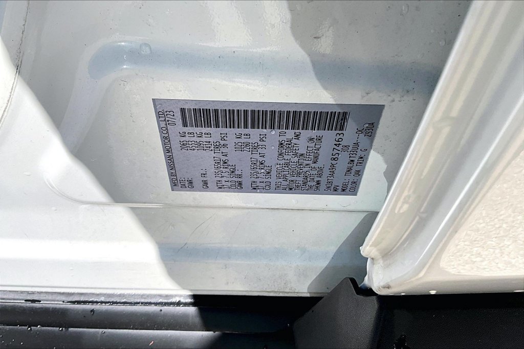 Used 2023 Nissan Rogue S FWD image 19