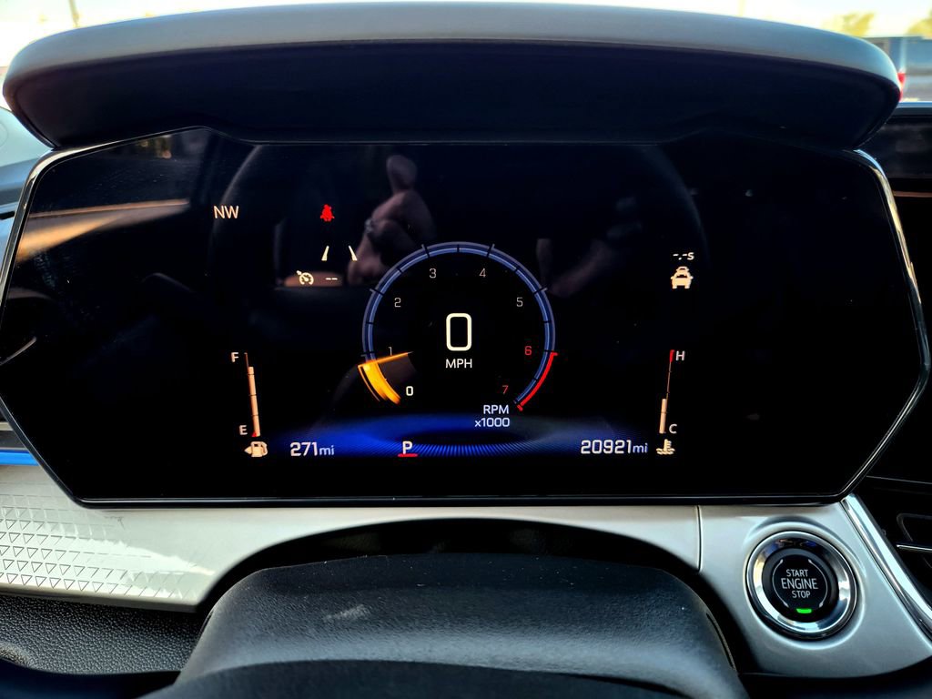 Used 2024 Chevrolet Trax LT image 13