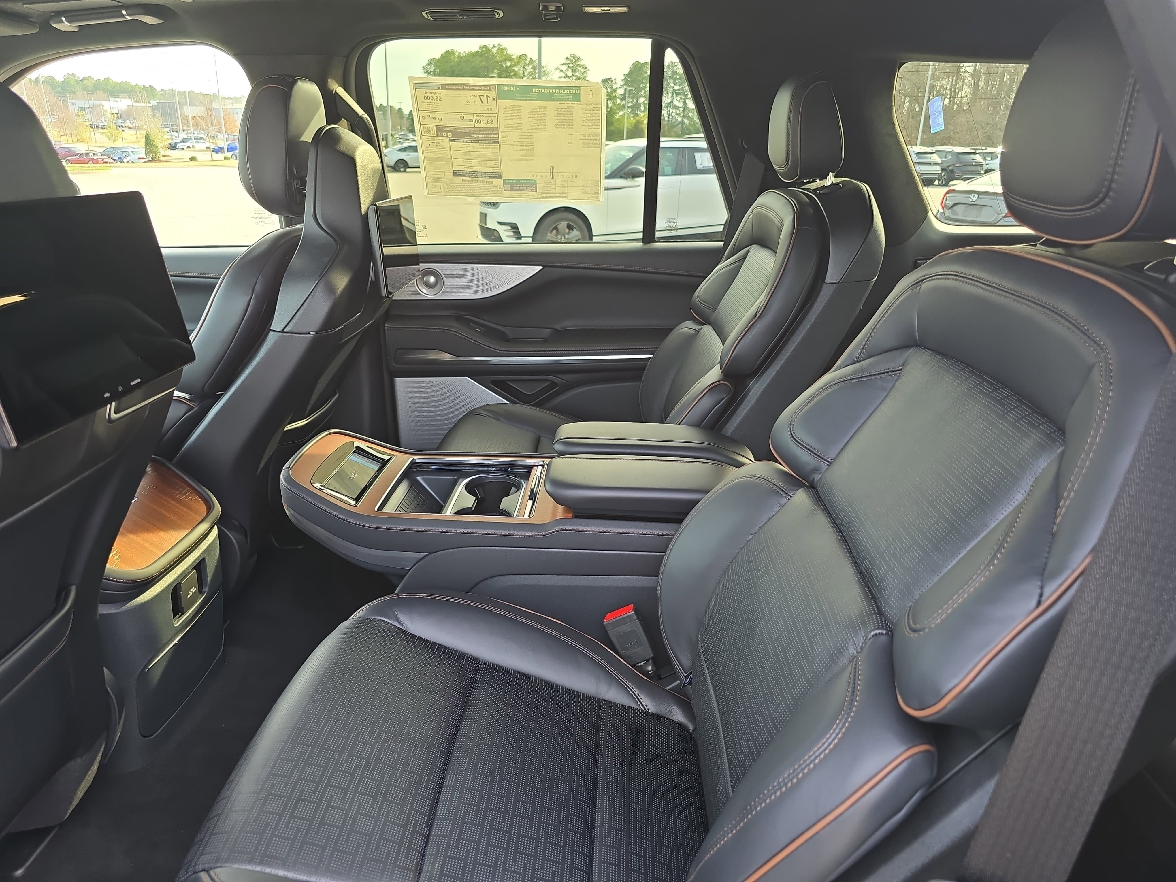 New 2025 Lincoln Navigator Black Label image 13