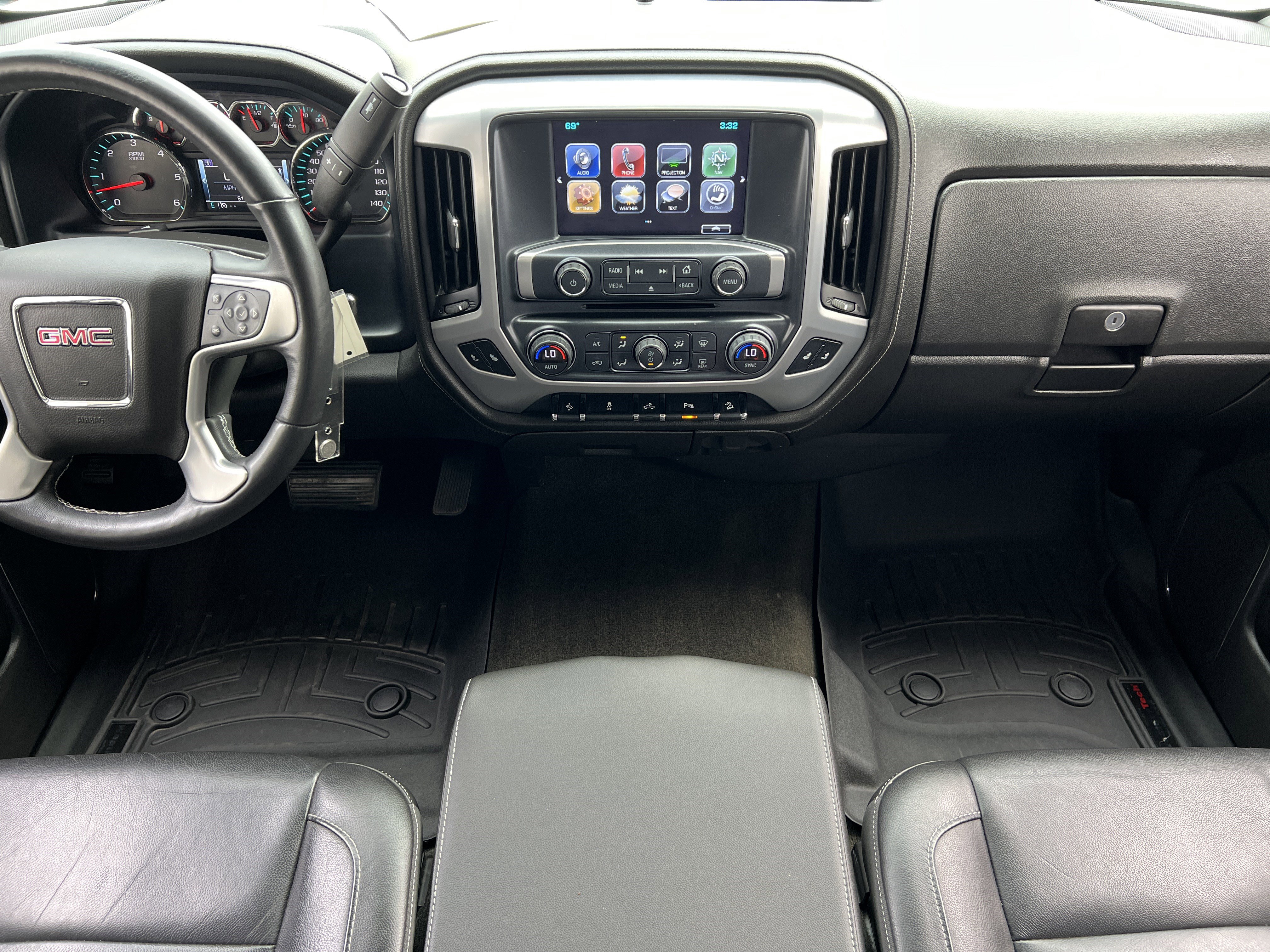 Used 2017 GMC Sierra 1500 SLT w/ SLT Preferred Package AWD/4WD image 32