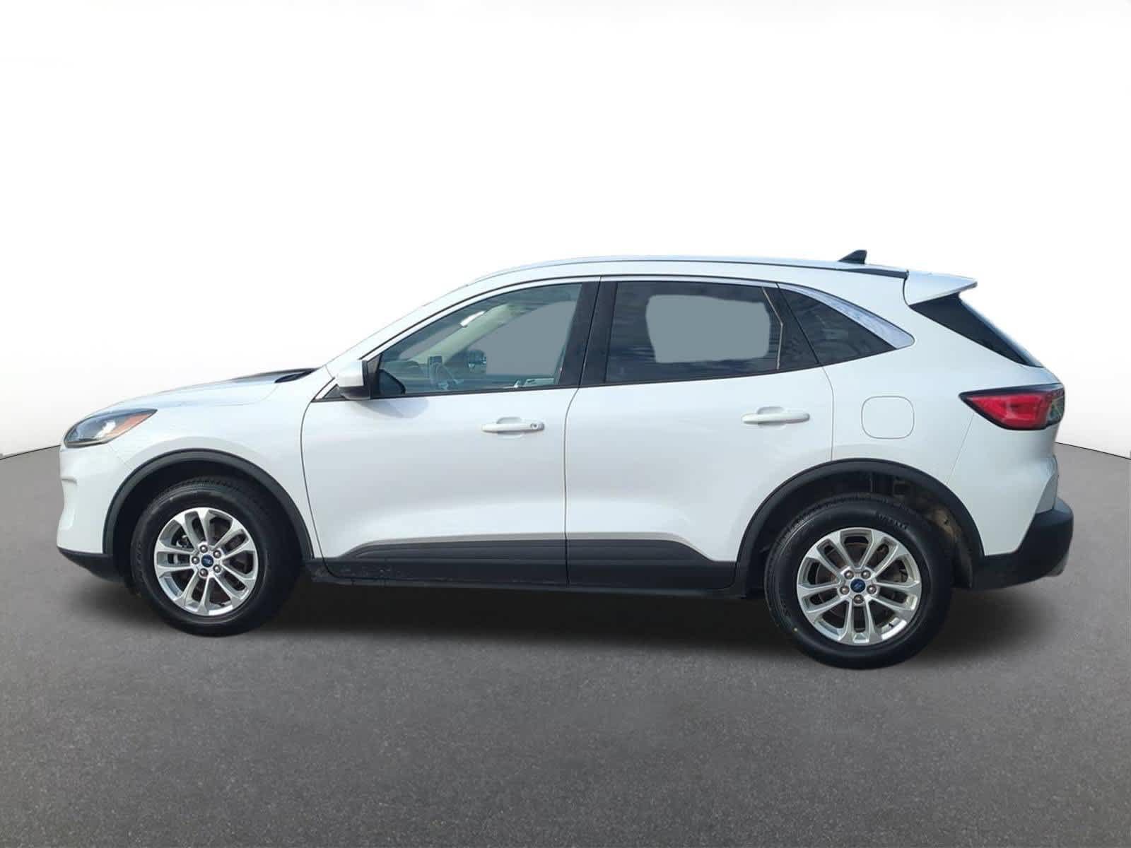 Used 2020 Ford Escape SE AWD/4WD image 3
