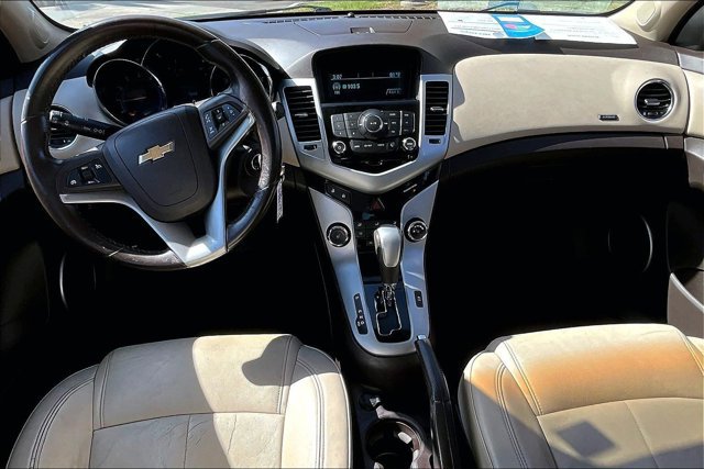 Used 2011 Chevrolet Cruze LT w/ RS Package FWD image 15