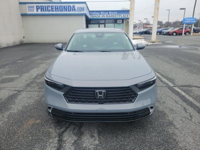 New 2026 Honda Accord Touring image 8