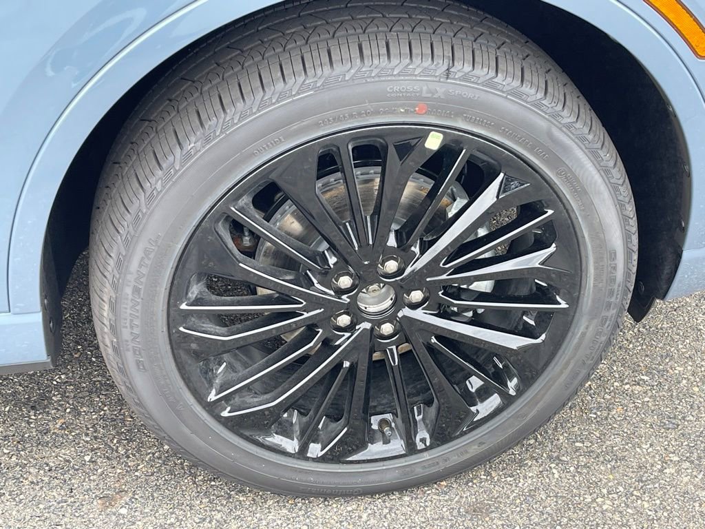 New 2026 Lincoln Corsair Premiere image 28