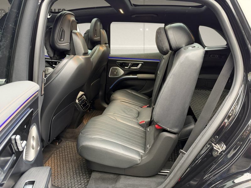 Used 2023 Mercedes-Benz EQS 450+ 4MATIC SUV w/ Exclusive Trim Package image 10