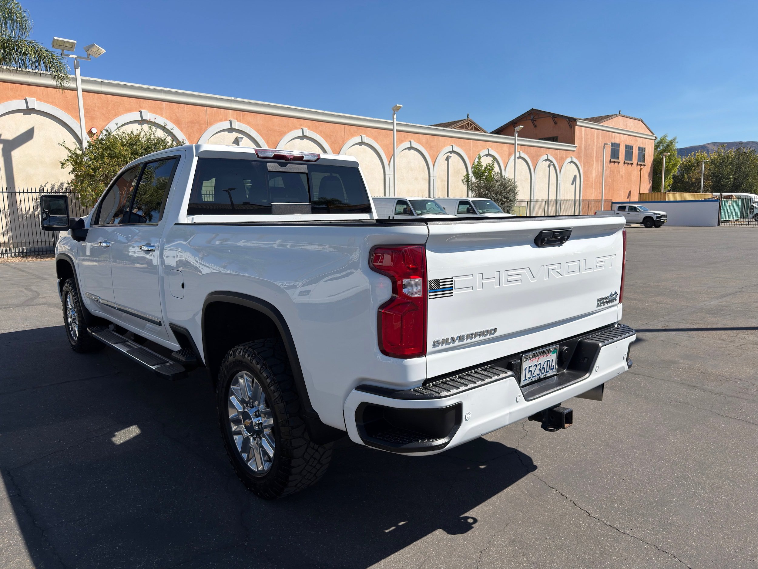 Used 2024 Chevrolet Silverado 2500 High Country AWD/4WD image 6