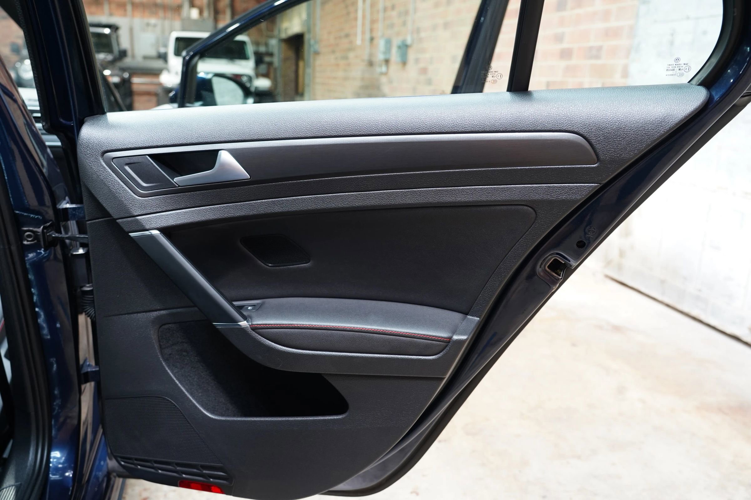 Used 2018 Volkswagen GTI SE w/ SE Leather Package image 45