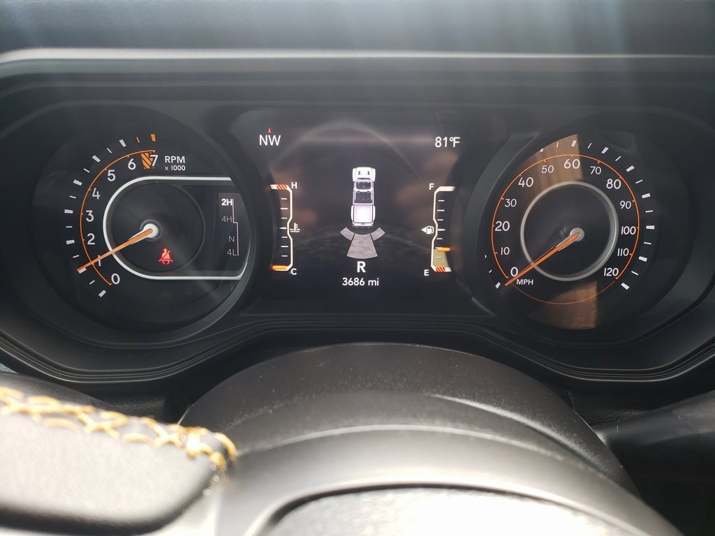 Used 2024 Jeep Gladiator Sport image 12