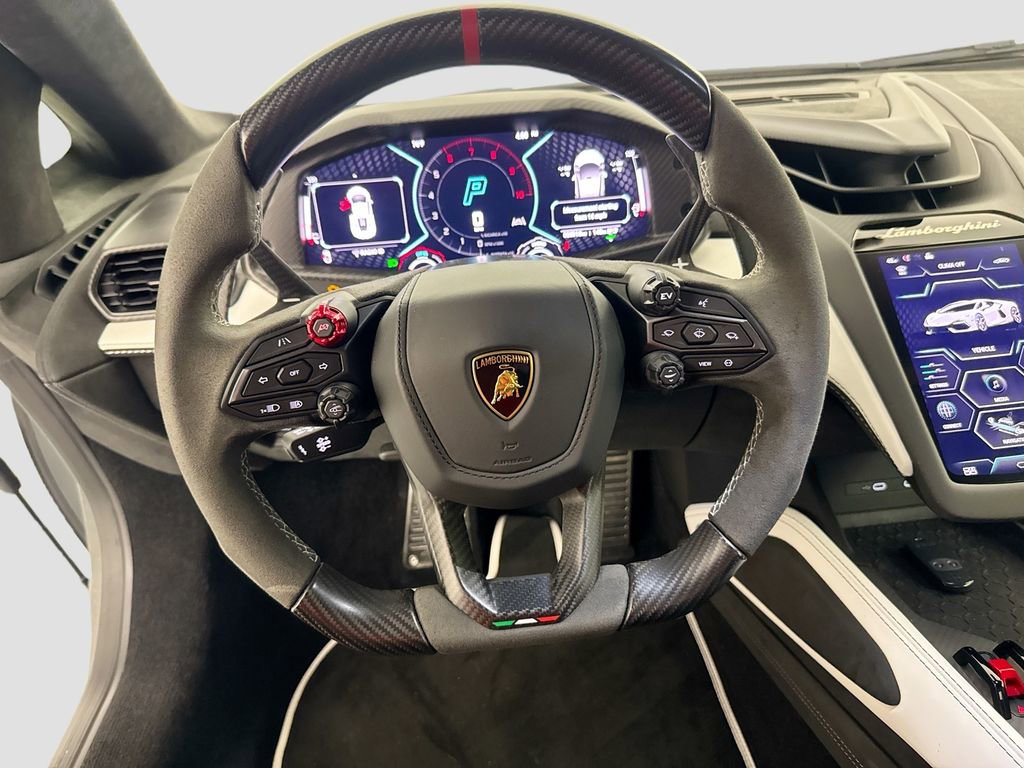 Used 2024 Lamborghini Revuelto AWD/4WD image 11