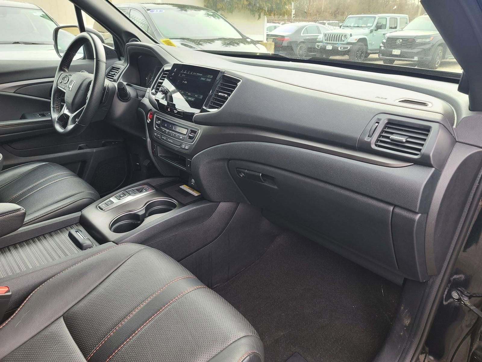 Used 2023 Honda Passport TrailSport image 21