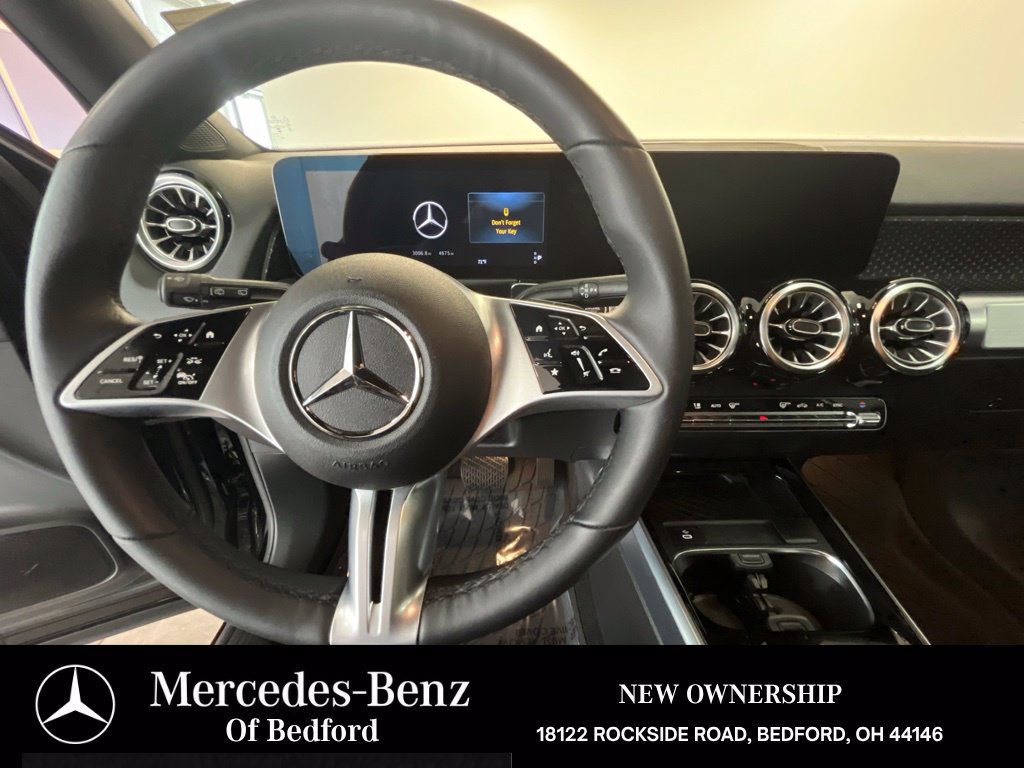 Used 2026 Mercedes-Benz GLB 250 4MATIC image 21