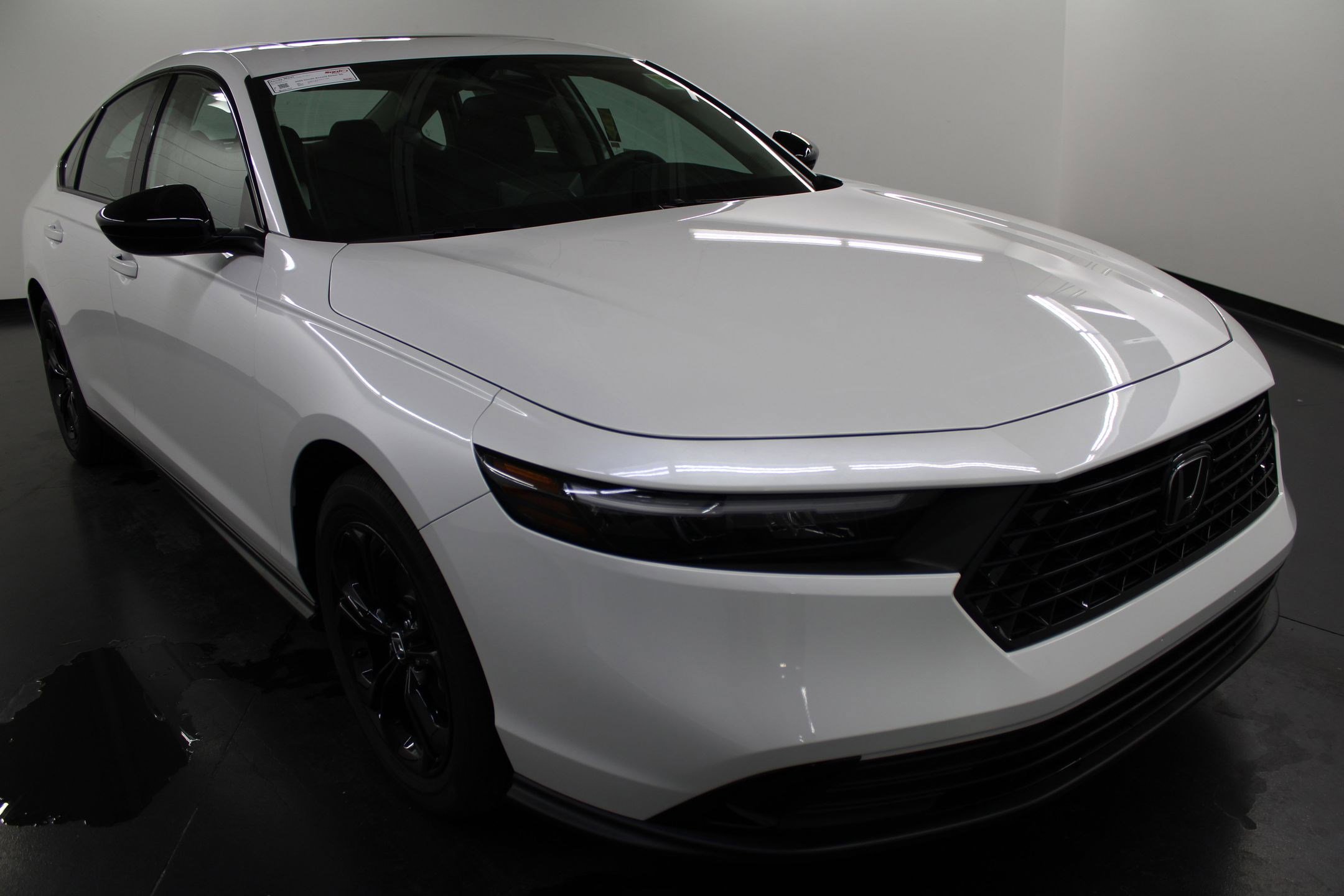 New 2025 Honda Accord SE image 7