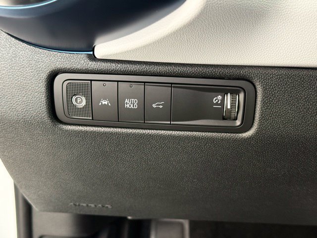 New 2026 Chevrolet Equinox EV LT w/ Convenience Package II AWD/4WD image 34