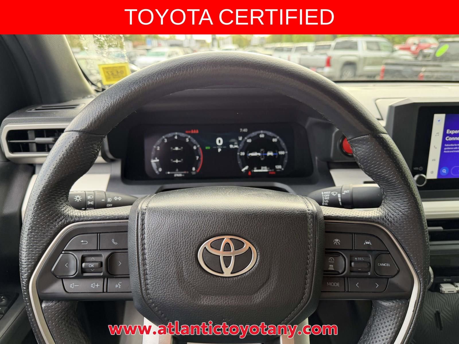 Certified 2024 Toyota Tacoma TRD Off-Road AWD/4WD image 13