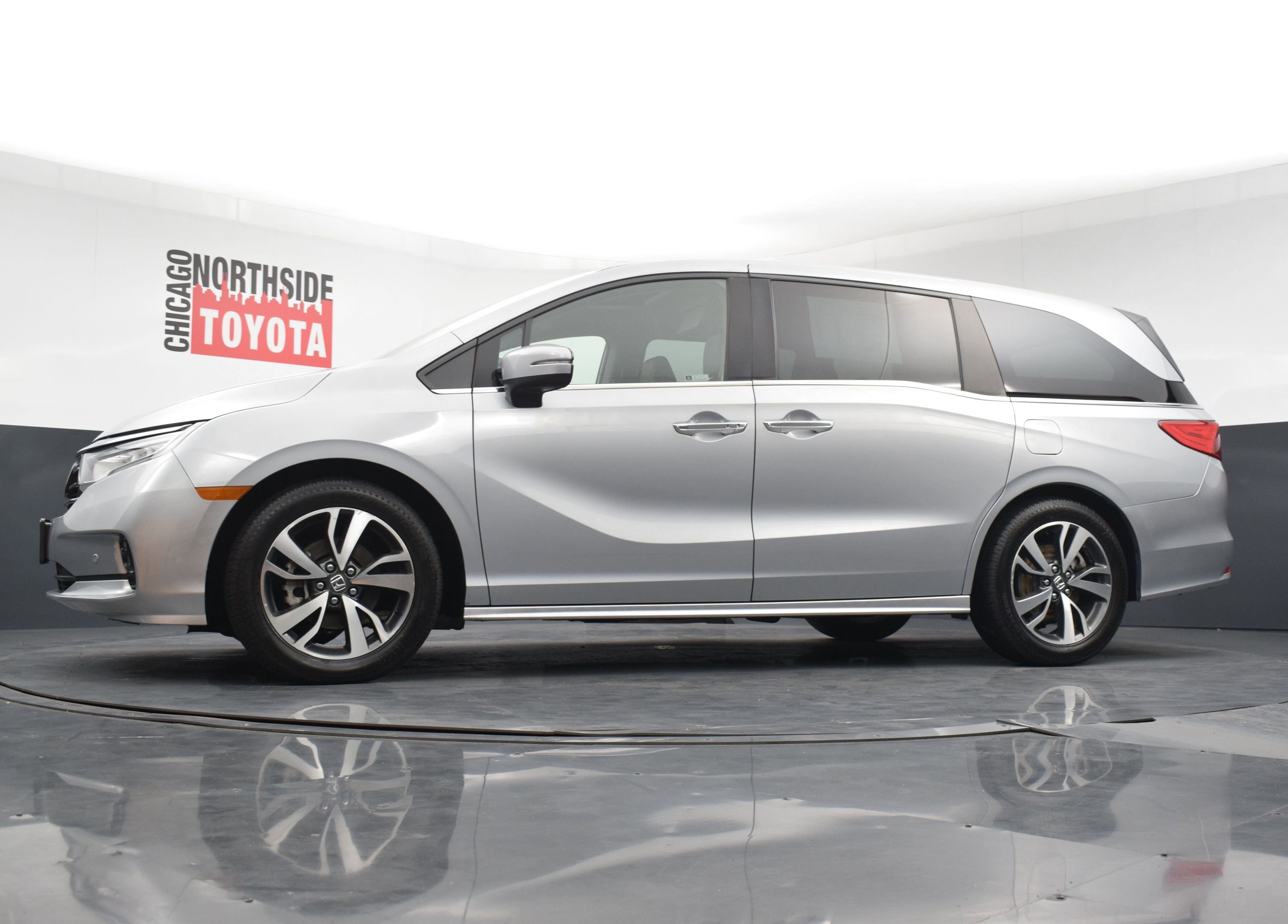 Used 2022 Honda Odyssey Touring image 38
