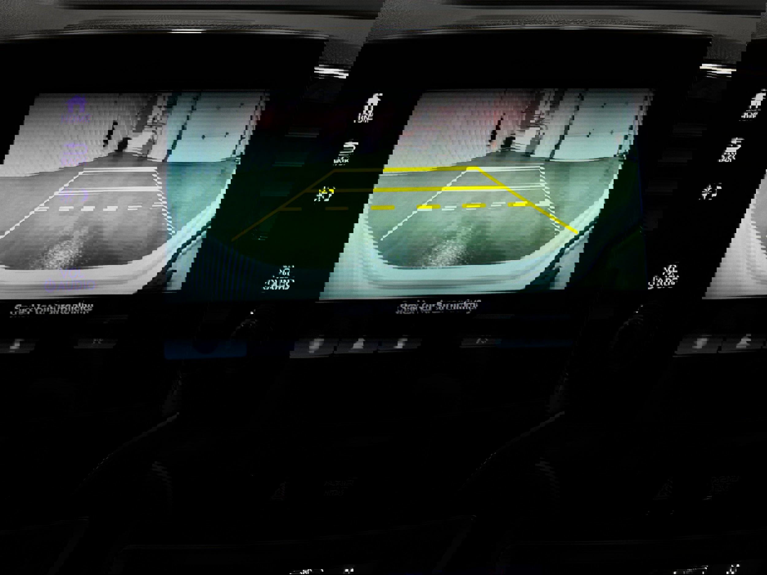 Used 2022 Honda Pilot Touring image 11