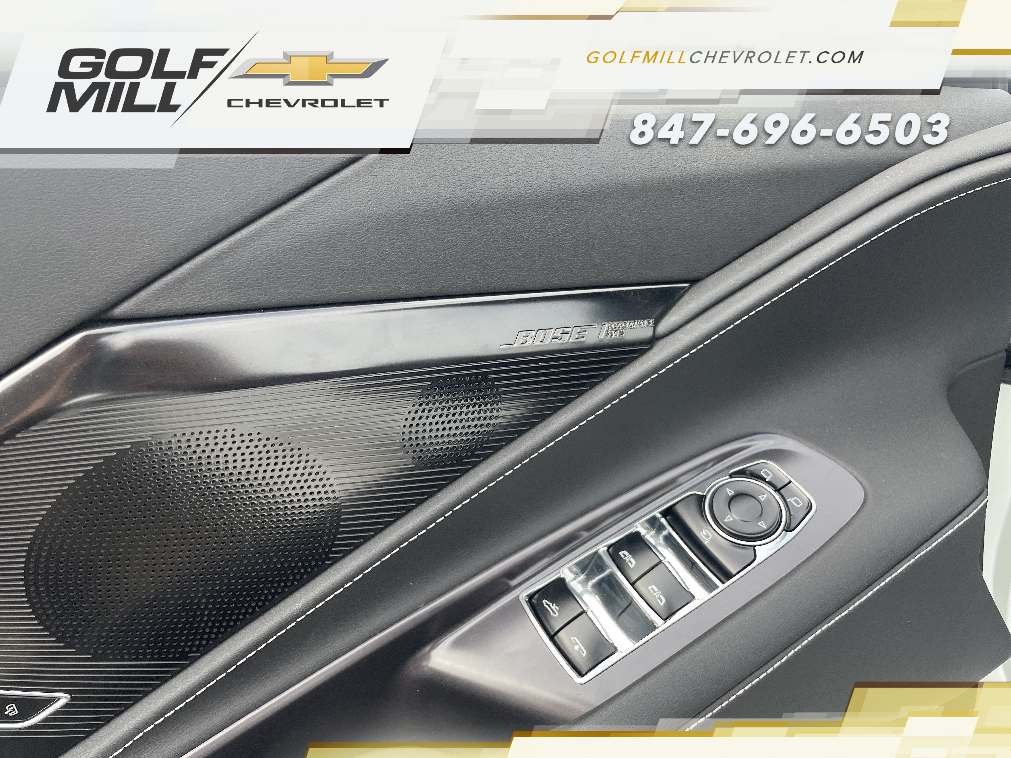 Used 2025 Chevrolet Corvette Stingray Preferred Conv w/ Stealth Interior Trim Package RWD image 17