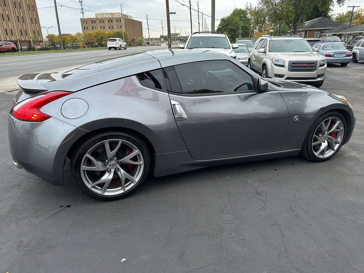 Used 2015 Nissan 370Z Coupe image 10