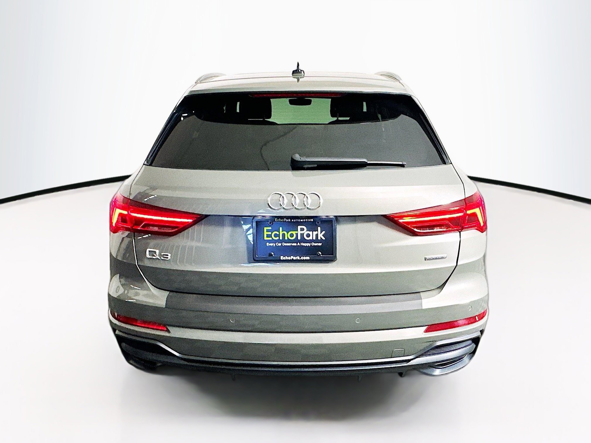 Used 2021 Audi Q3 2.0T Premium w/ Convenience Package image 7