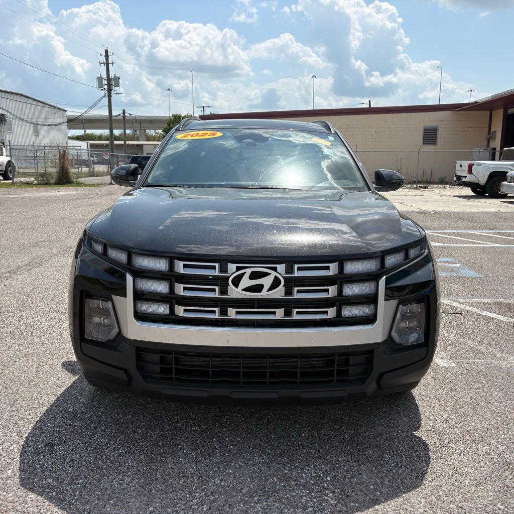 Certified 2025 Hyundai Santa Cruz SEL image 8