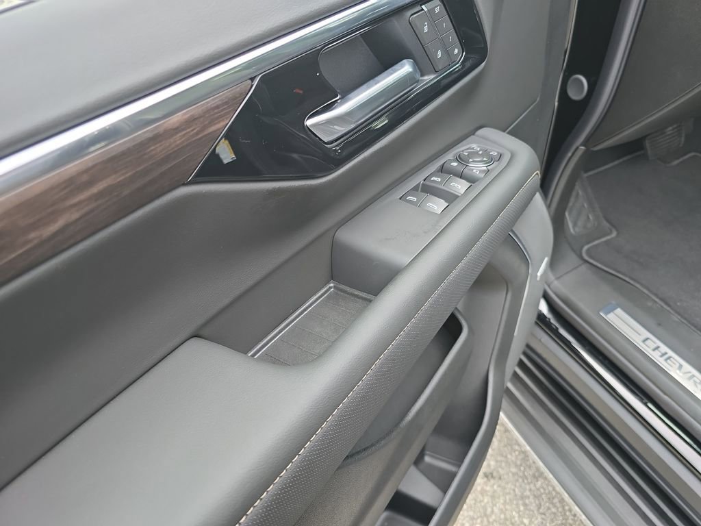 New 2026 Chevrolet Tahoe Premier w/ Sun And Tow Package image 11