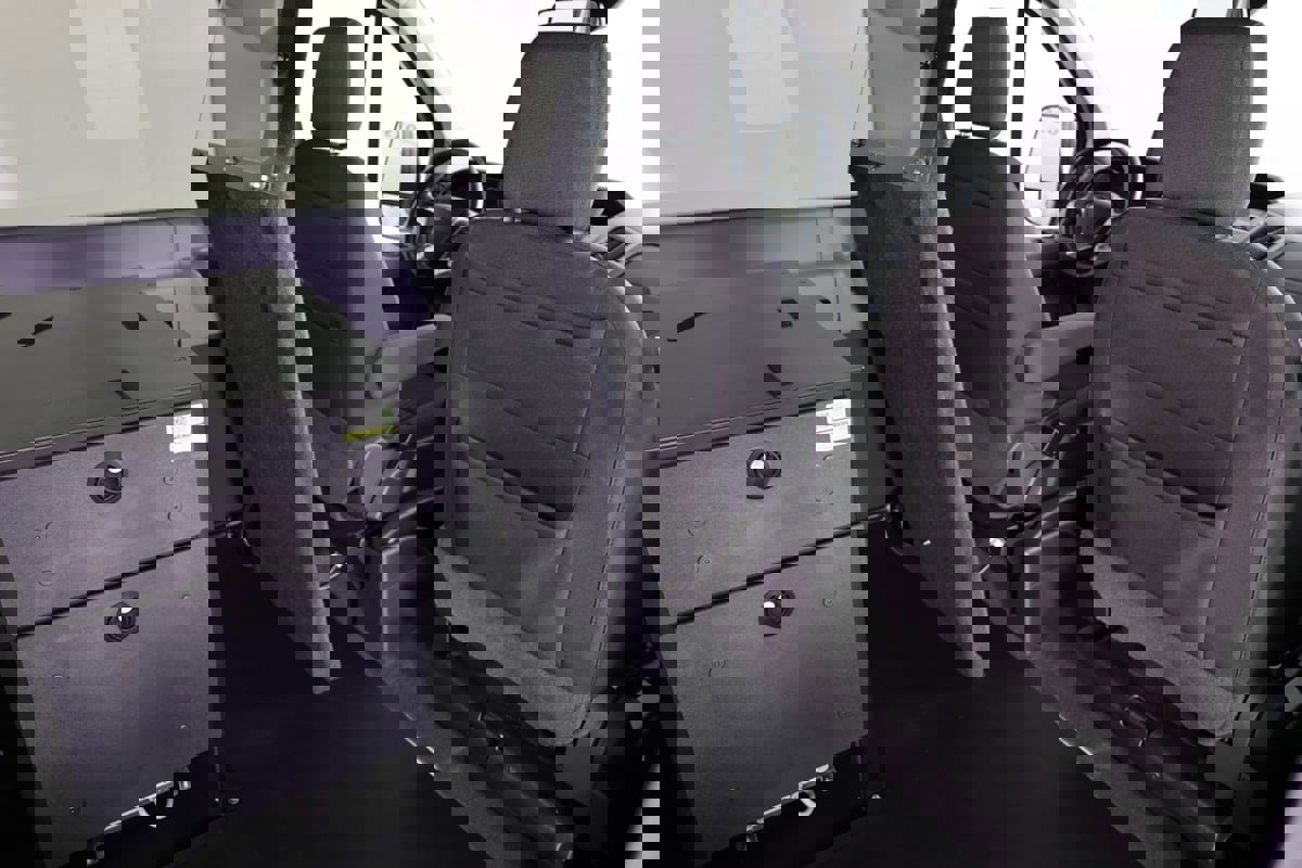 Used 2019 Ford Transit 150 XLT image 32