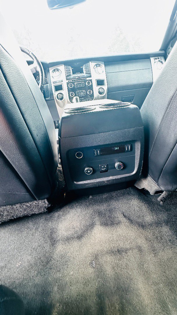 Used 2016 Ford Expedition XLT w/ Equipment Group 201A image 17