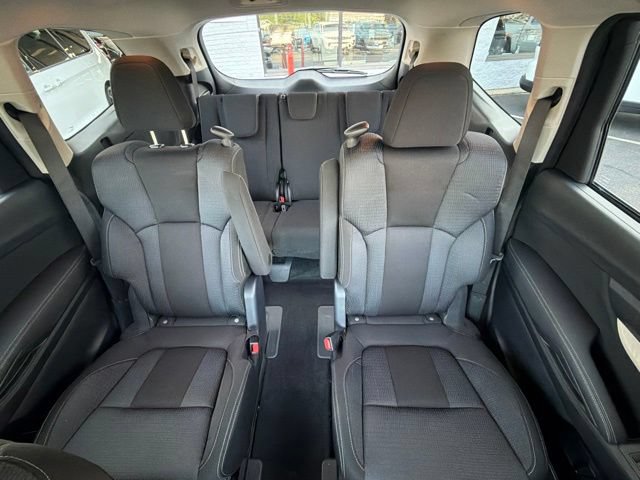 Used 2022 Subaru Ascent Premium w/ Convenience Package AWD/4WD image 15