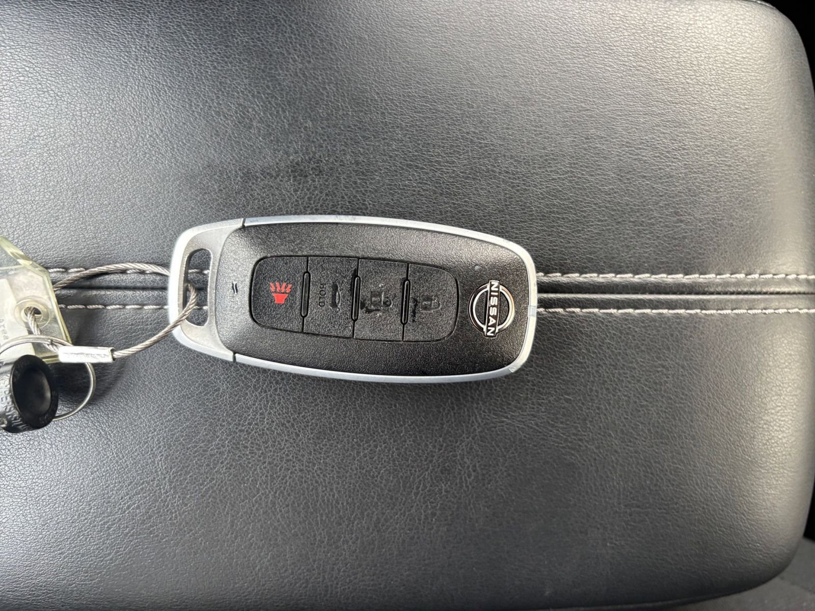 Used 2025 Nissan Sentra SV image 22