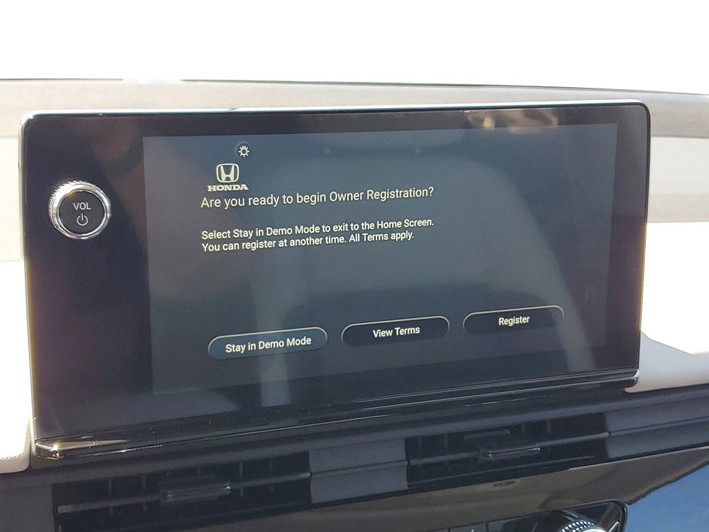 New 2025 Honda Prologue Touring image 18