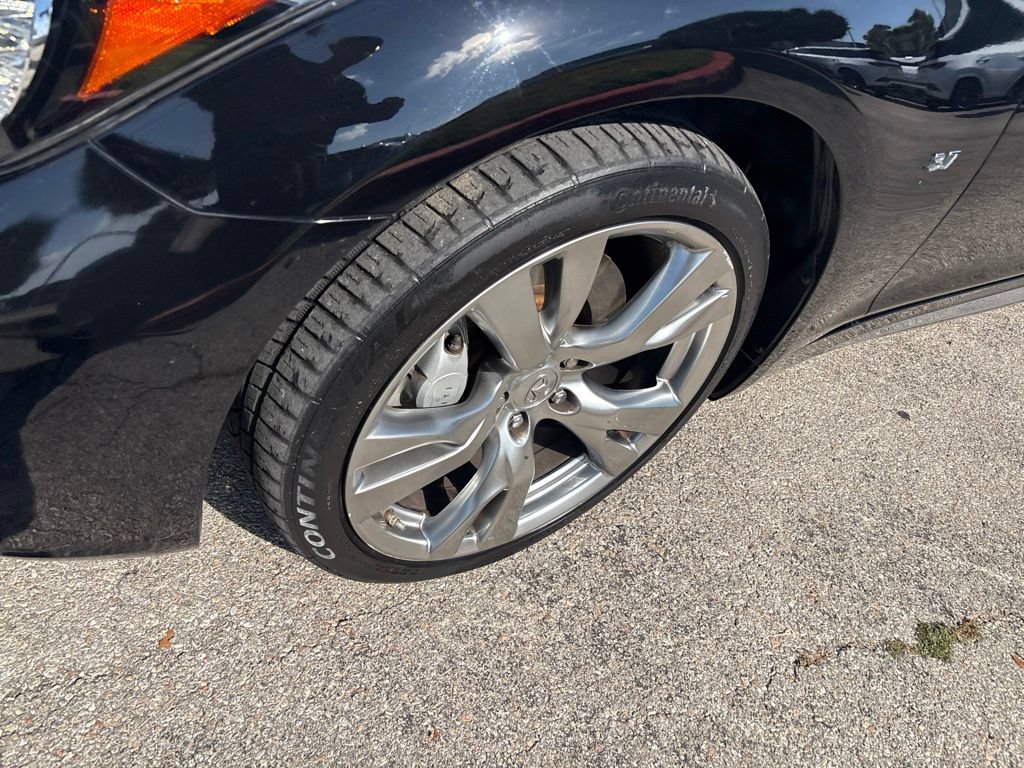 Used 2015 INFINITI Q70 L 3.7 w/ Technology Package RWD image 9