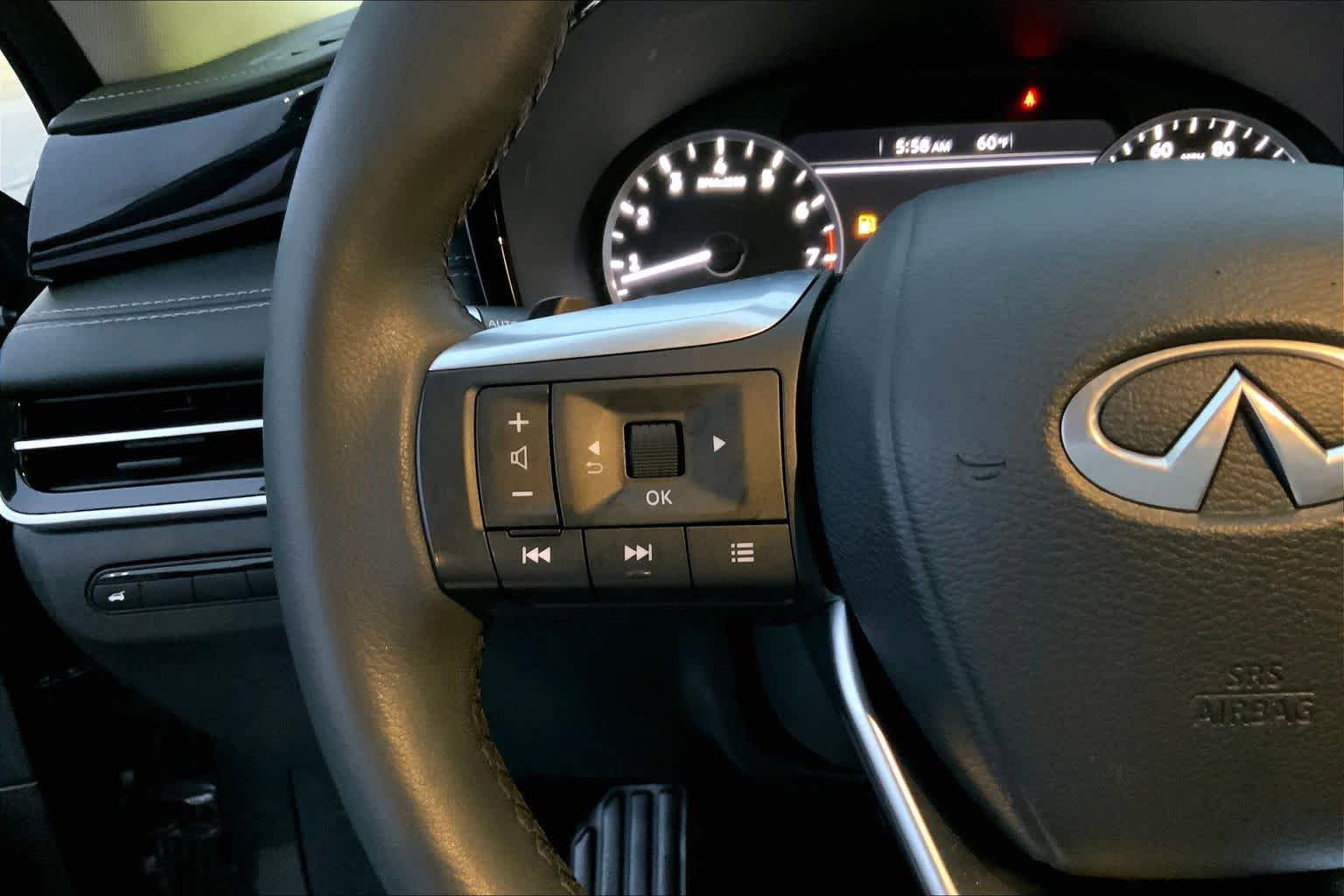 Used 2024 INFINITI QX60 Pure FWD image 23