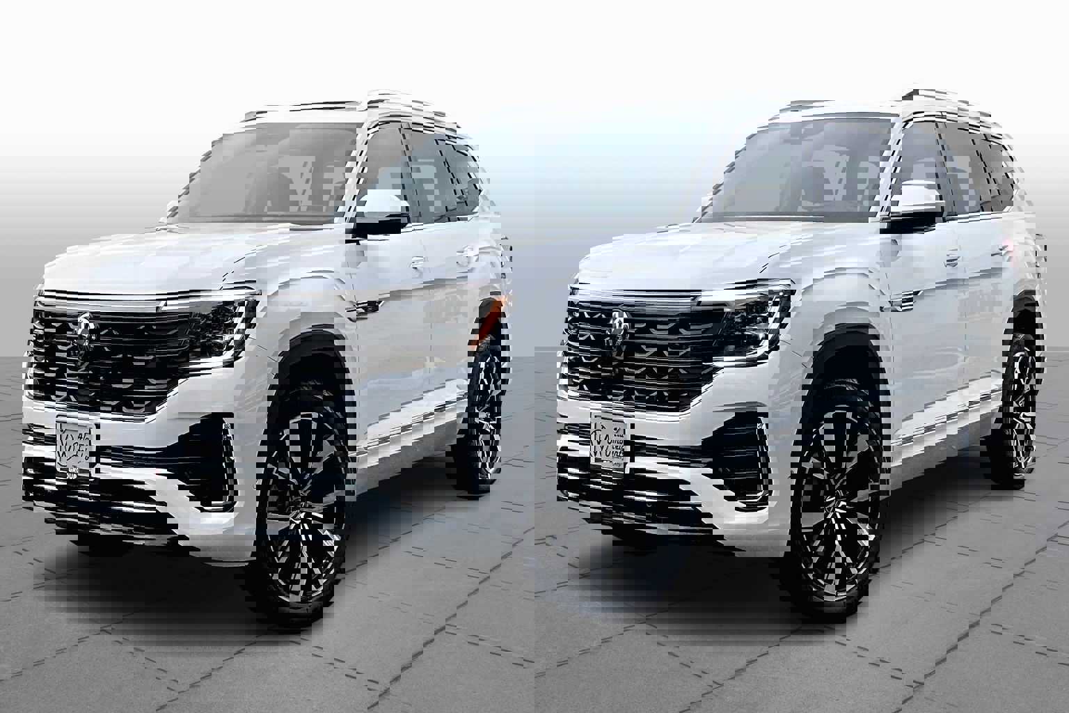 New 2026 Volkswagen Atlas SEL Premium R-Line image 1