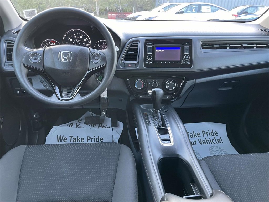 Used 2022 Honda HR-V LX image 14