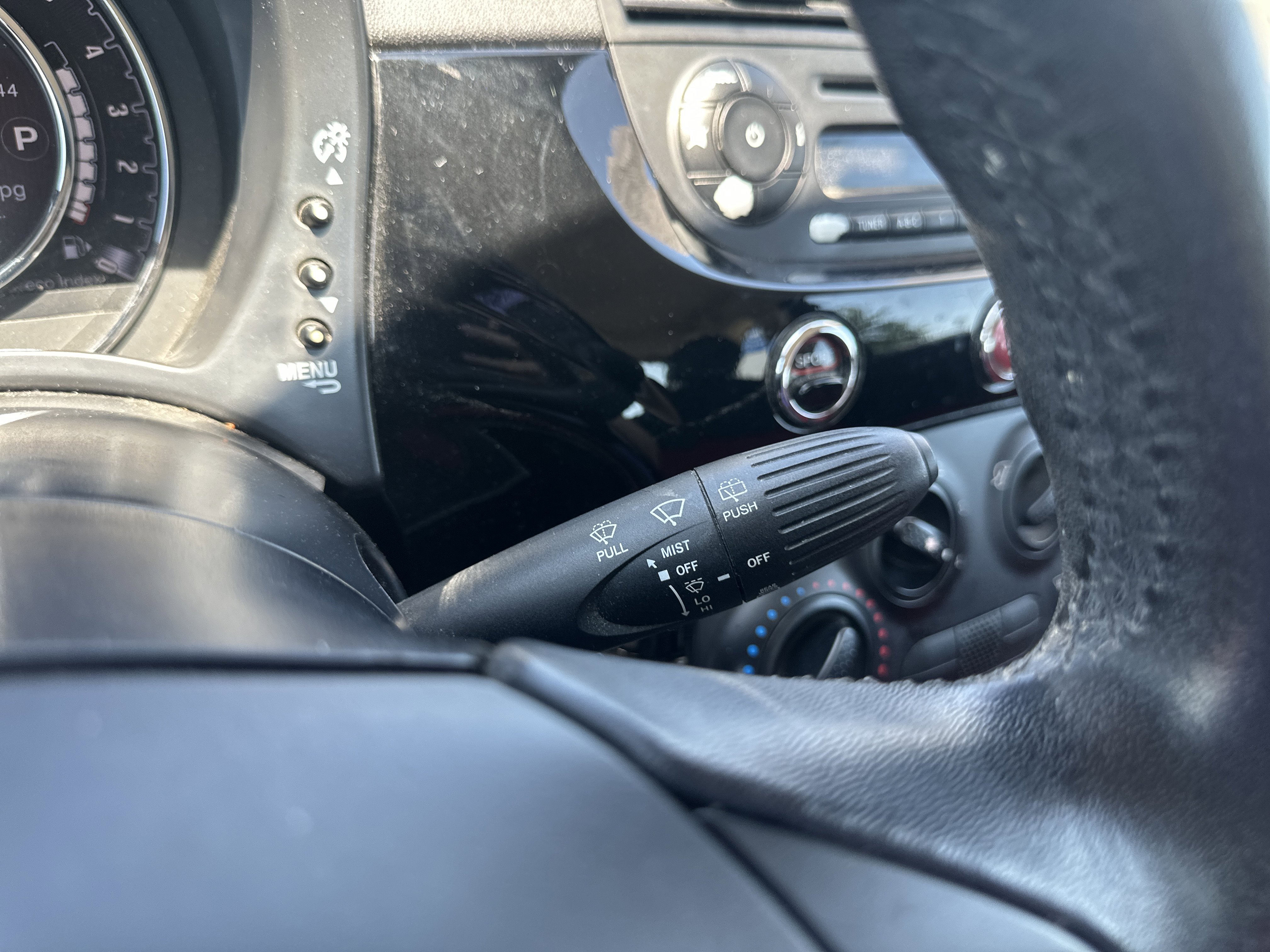 Used 2015 FIAT 500 Pop FWD image 22