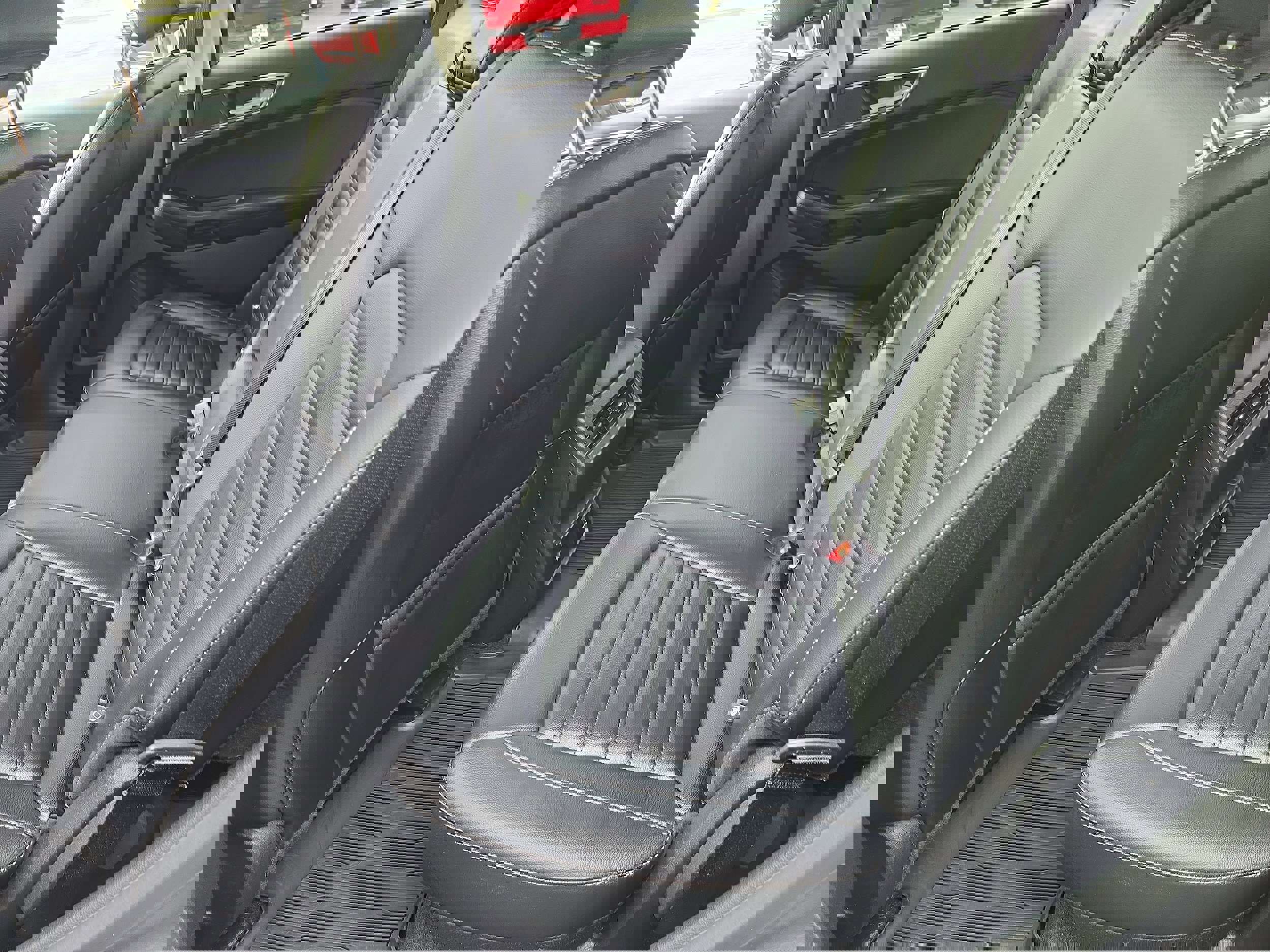 Used 2023 Ford Edge SEL w/ Convenience Package image 18