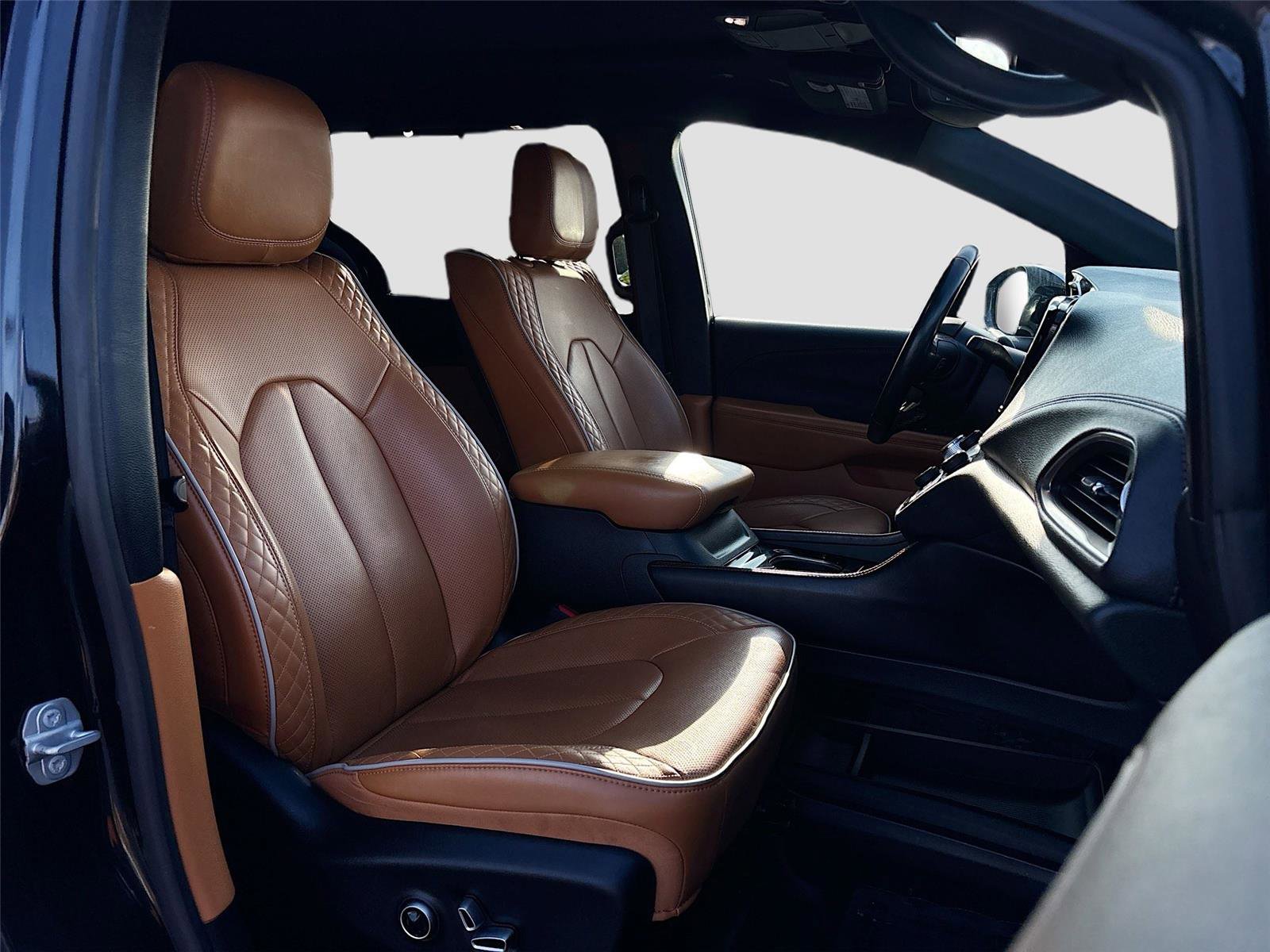 Used 2021 Chrysler Pacifica Pinnacle image 33