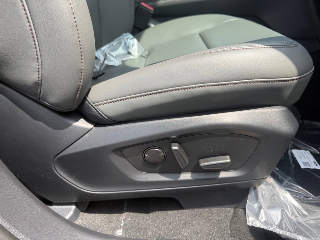 New 2026 Ford Explorer Active w/ Active Comfort Package AWD/4WD image 60