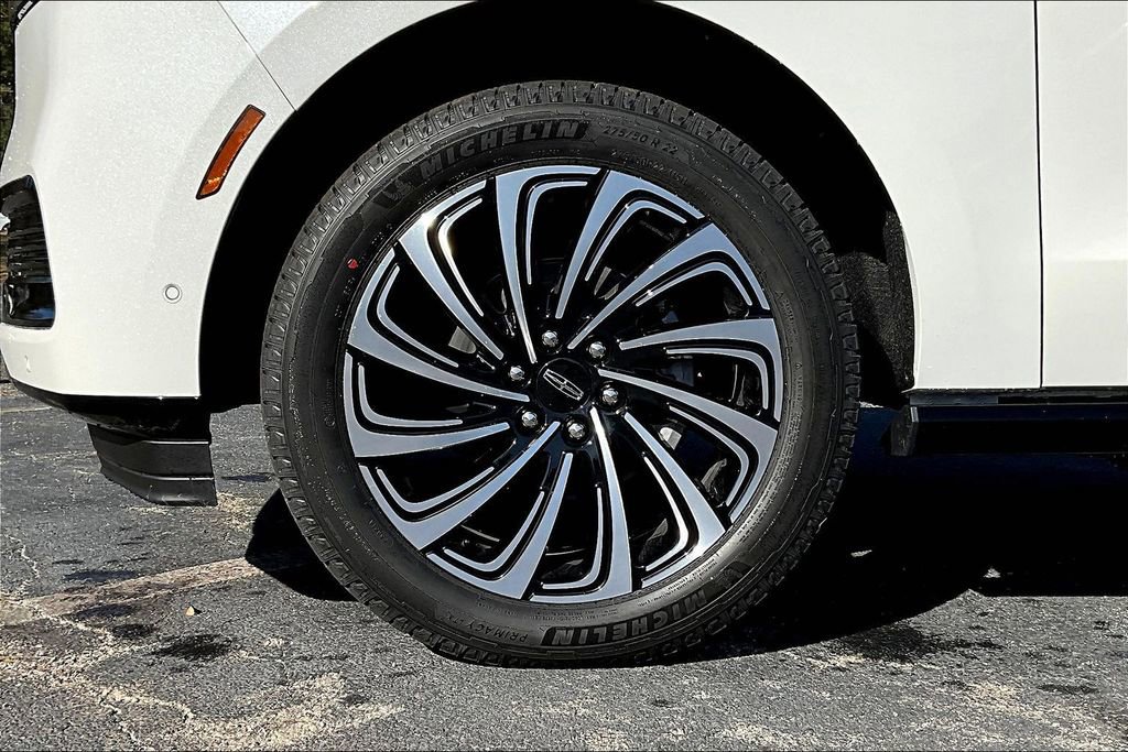 New 2025 Lincoln Navigator Black Label image 12