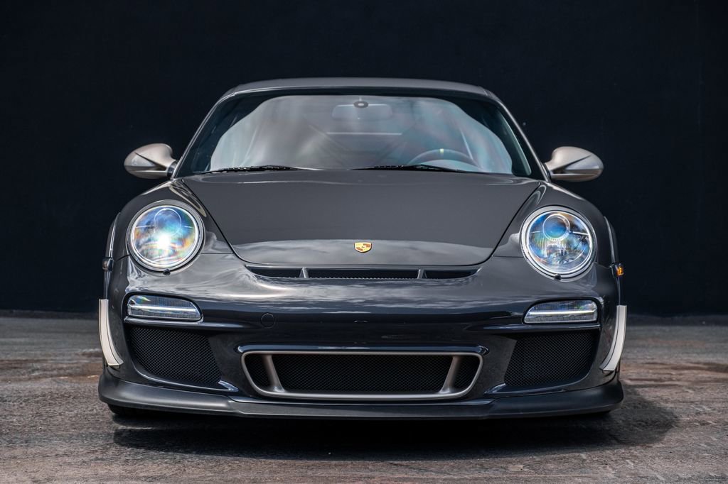 Used 2011 Porsche 911 GT3 RWD image 24