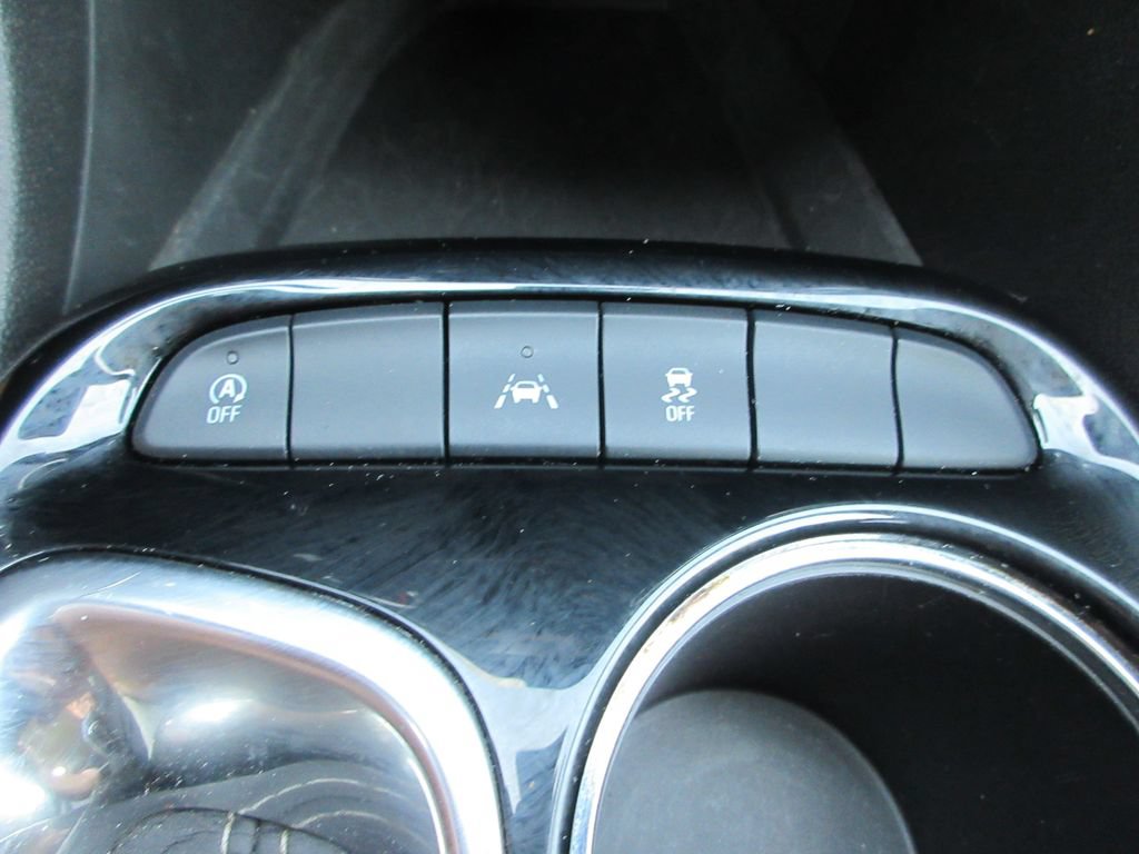 Certified 2024 Buick Encore GX Sport Touring w/ Comfort Package FWD image 30