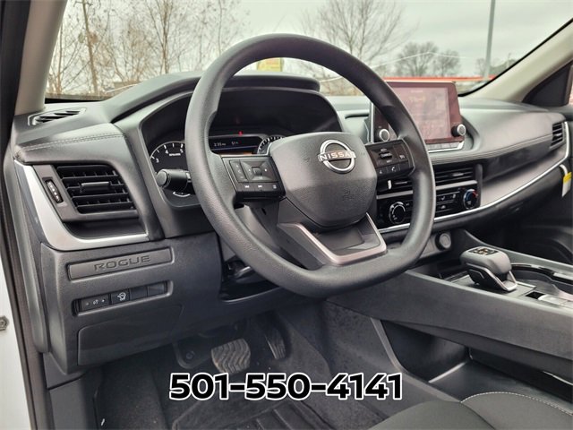 Used 2025 Nissan Rogue S image 11