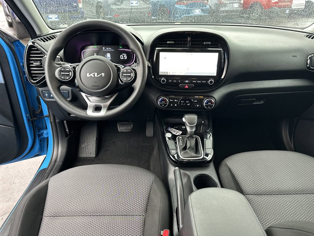 Used 2024 Kia Soul S image 28