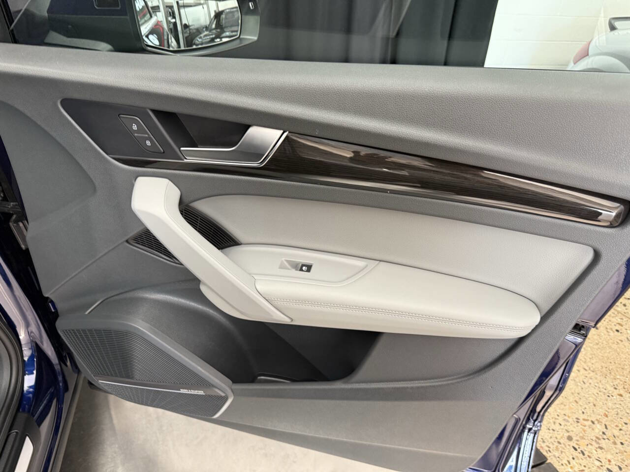 Used 2019 Audi Q5 2.0T Premium Plus w/ Premium Plus Package AWD/4WD image 19