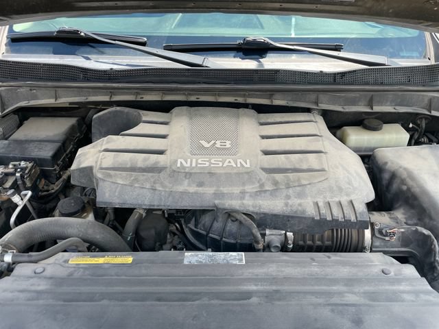 Used 2018 Nissan Titan SV w/ SV Convenience Package AWD/4WD image 32